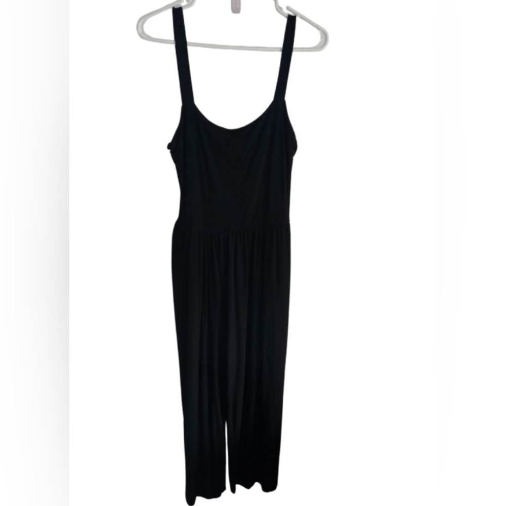 Black Sleeveless Jumpsuit